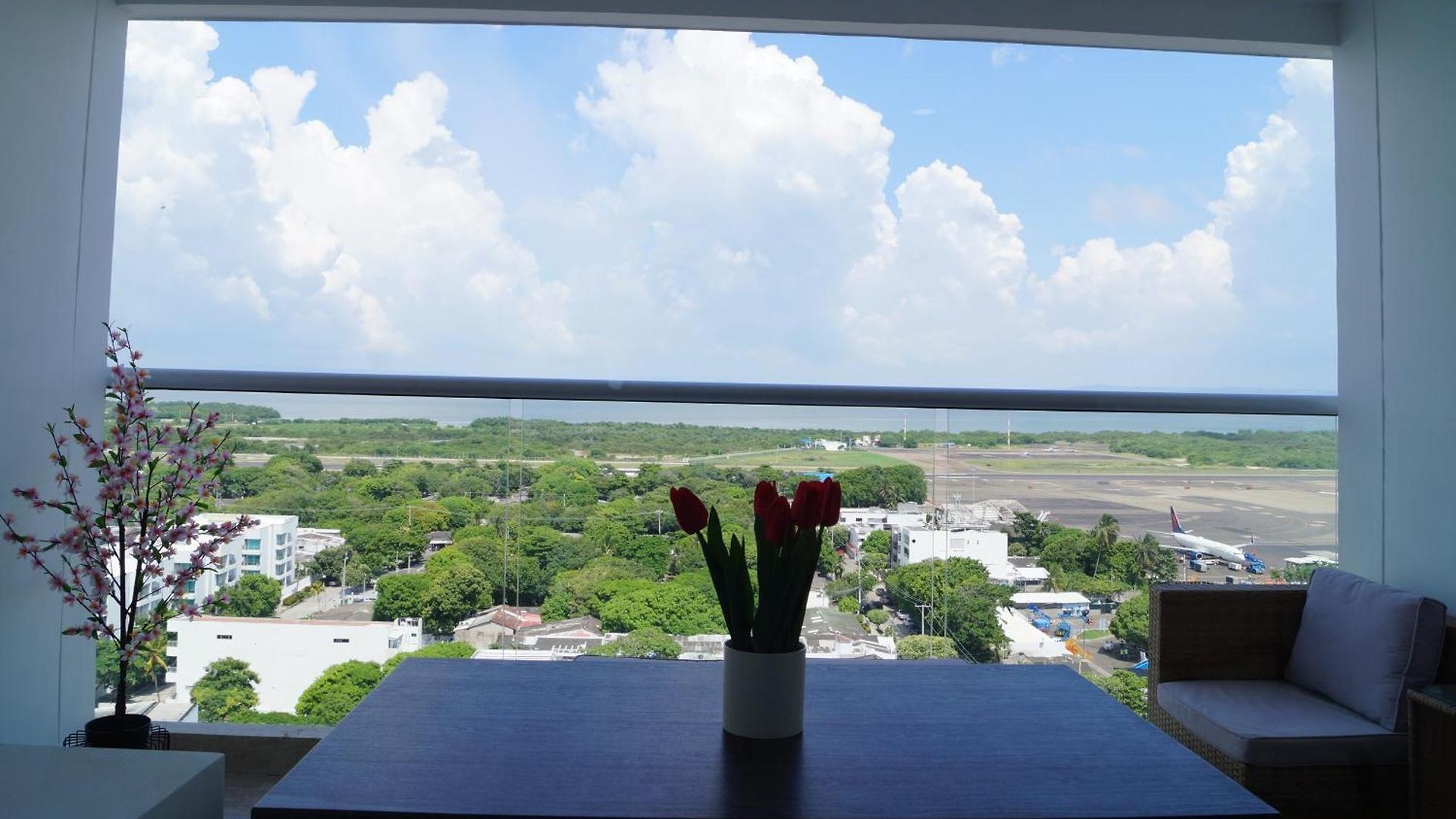 Apartamento Aparta Crespo Aeropuerto